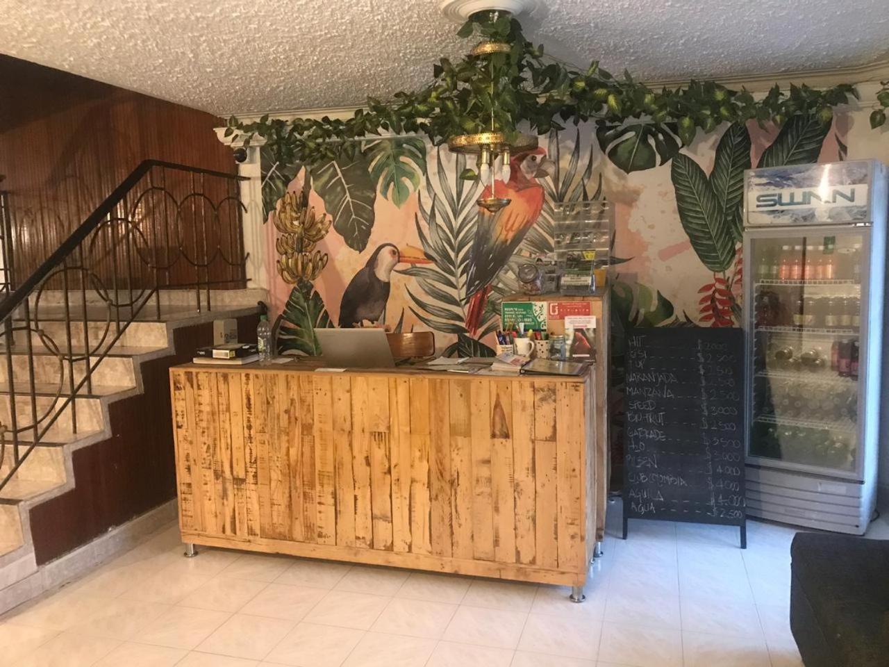 Hostal Casa Paraiso Medellin Exterior photo